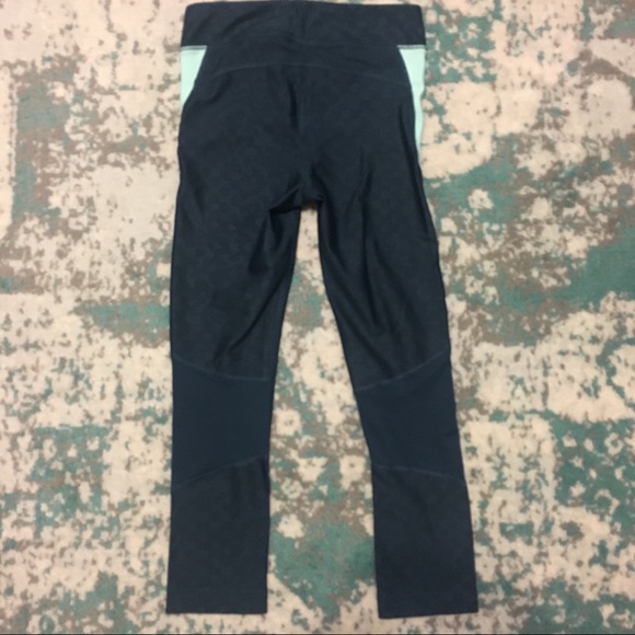 Under Armour Leggings - Picture 5 of 7